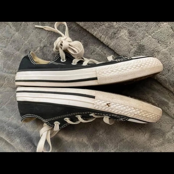 Converse - Picture 3 of 5